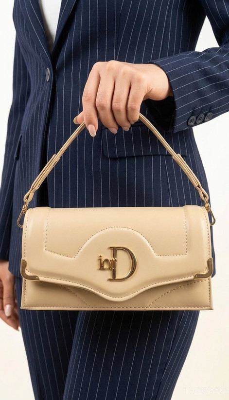 کیف زنانه مدل dior کد ۱۰۲۰